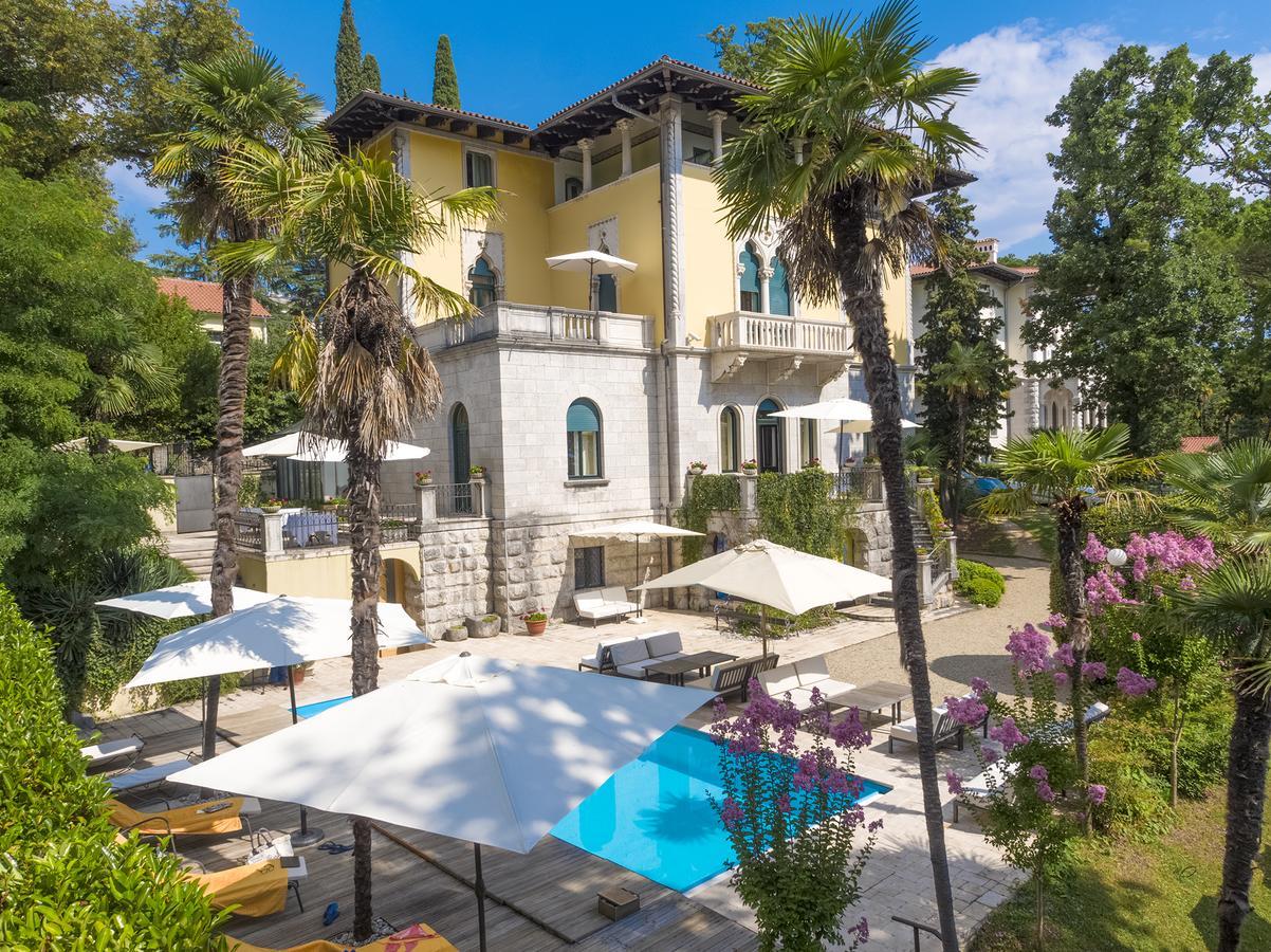 Hotel Villa Astra Lovran Eksteriør bilde